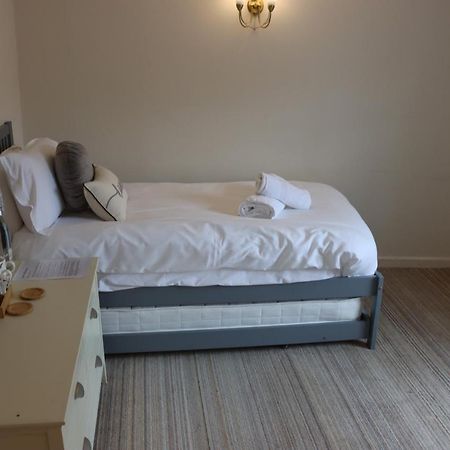 The Mariners Hotel Лайм Риджис Екстериор снимка