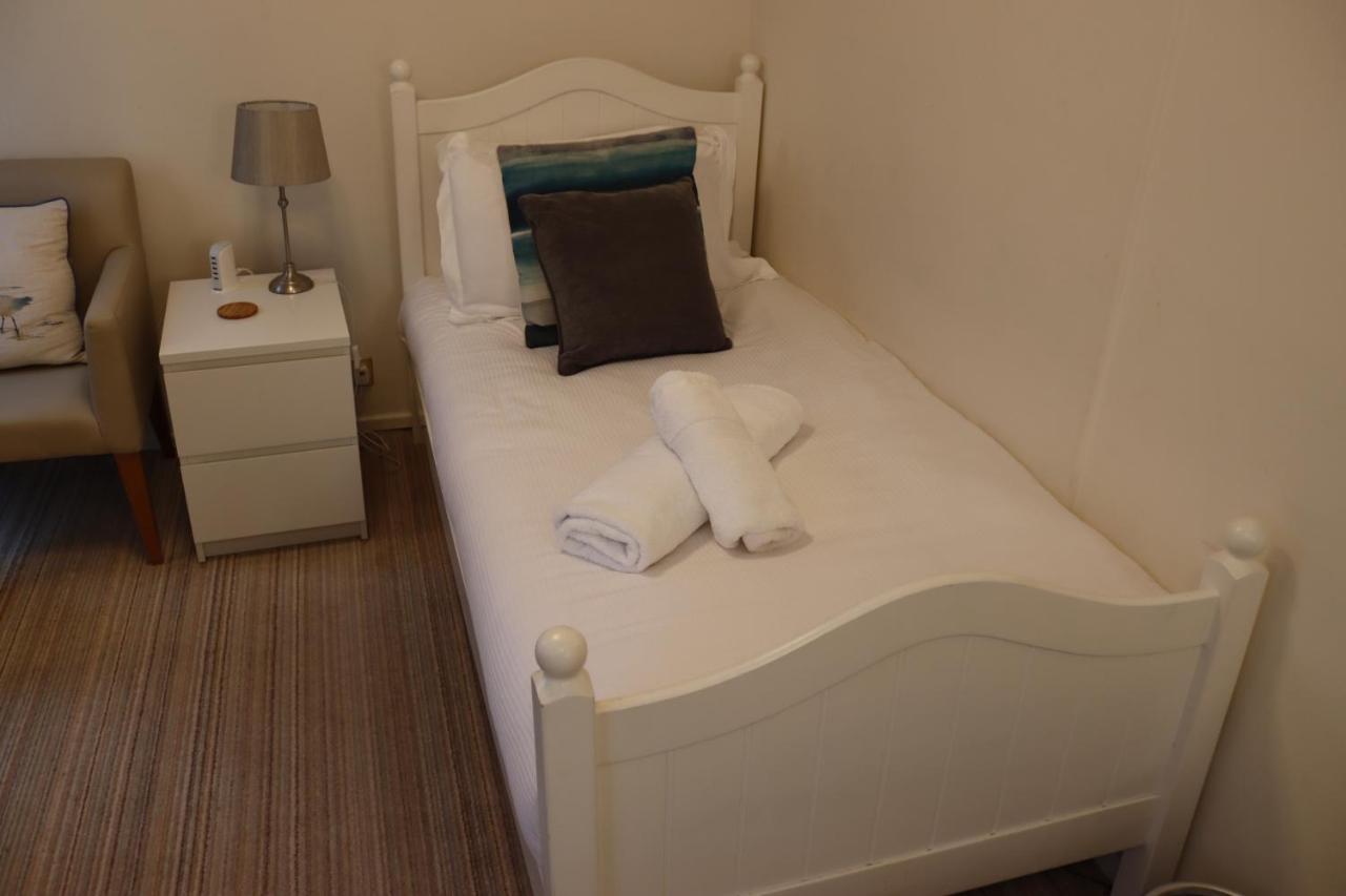 The Mariners Hotel Лайм Риджис Екстериор снимка