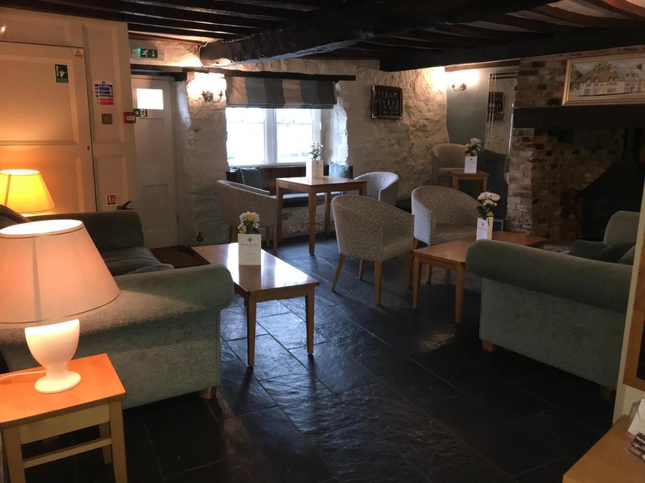 The Mariners Hotel Лайм Риджис Екстериор снимка